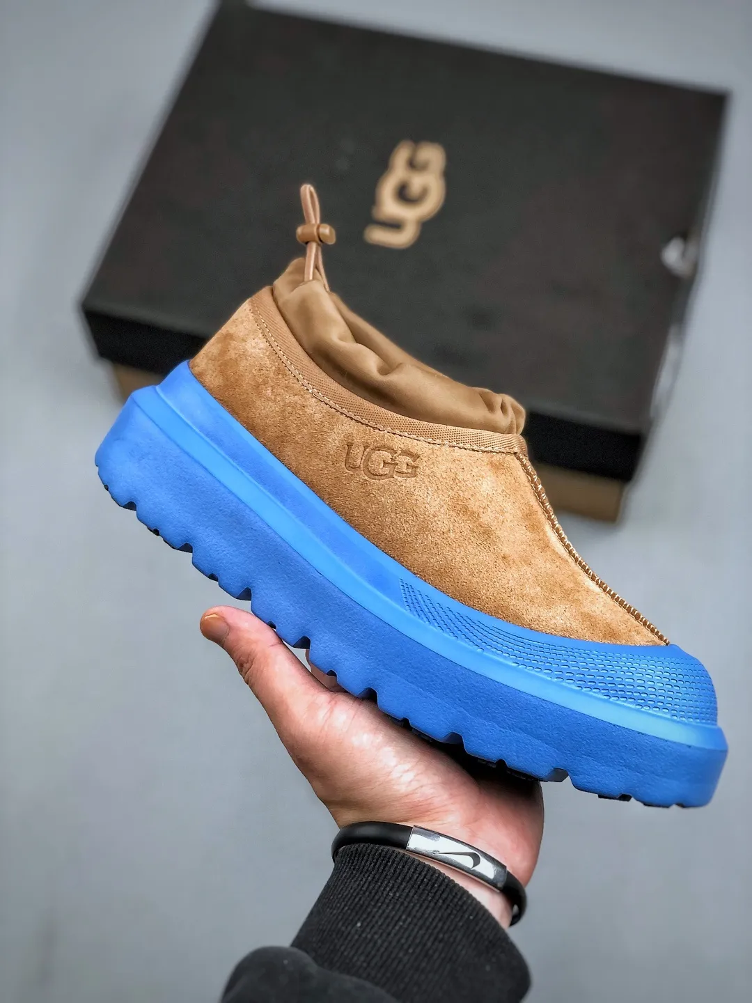 Local self-pickup 💰560 supports store delivery. Same style as Wang Yibo, the latest official revision and new style! The platform is exclusively for foreign trade UGG Tasman GTX winter neutral small potato snow shoes 1172790 Produced by the ten-year-old brand shoemaking factory production line. Pay attention to every detail. Longfeng A-grade genuine sheep fur is integrated. Created in full compliance with the ZP process. Size: 37-45